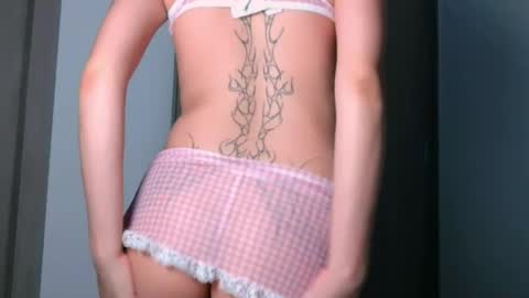 Snapshot of angelinhaa chatting on October 7, 2025, 12:52 am Angelinhaa online show from October 7, 2025, 12:52 am
