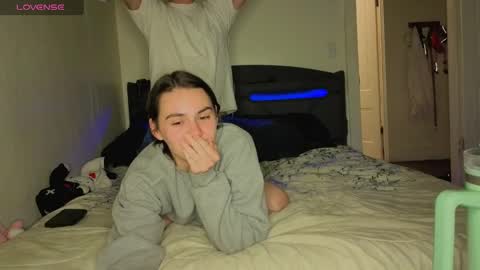 angelknight22 online show from October 10, 2025, 1:26 am