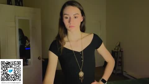 angelknight22 online show from January 15, 2026, 11:08 pm