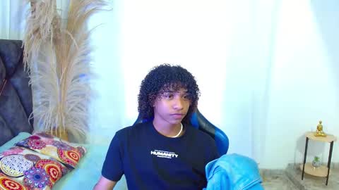 Angel online show from May 22, 2026, 9:09 pm