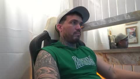 angellatino0 online show from September 27, 2025, 7:46 am