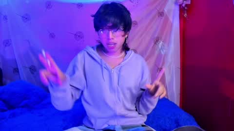 Angel  online show from December 24, 2024, 2:21 am