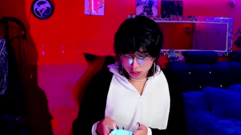 Angel  online show from January 19, 2025, 4:54 am