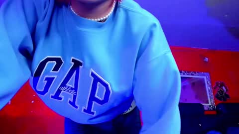 Angel  online show from February 18, 2025, 6:26 am