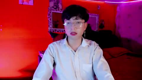 Angel  online show from October 15, 2025, 5:40 am