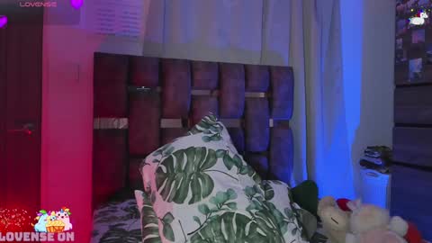 Snapshot of angelocute_ chatting on January 26, 2025, 8:13 pm Angelo I work from home this is my room  online show from January 26, 2025, 8:13 pm
