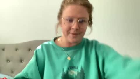 Snapshot of angeloflight273360 chatting on January 9, 2025, 9:16 pm Angel of Light online show from January 9, 2025, 9:16 pm