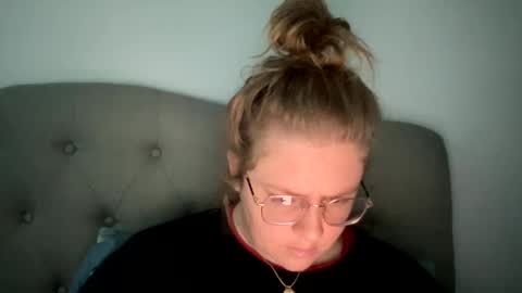 Snapshot of angeloflight273360 chatting on January 14, 2025, 2:11 pm Angel of Light online show from January 14, 2025, 2:11 pm
