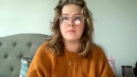 Snapshot of angeloflight273360 chatting on January 30, 2025, 2:15 pm Angel of Light online show from January 30, 2025, 2:15 pm