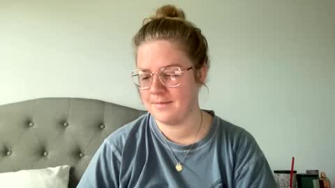 Snapshot of angeloflight273360 chatting on February 4, 2025, 4:08 pm Angel of Light online show from February 4, 2025, 4:08 pm