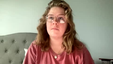 Snapshot of angeloflight273360 chatting on February 6, 2025, 2:15 pm Angel of Light online show from February 6, 2025, 2:15 pm