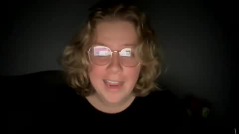 Snapshot of angeloflight273360 chatting on February 20, 2025, 12:08 am Angel of Light online show from February 20, 2025, 12:08 am
