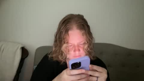 Snapshot of angeloflight273360 chatting on September 30, 2025, 12:54 pm Angel of Light online show from September 30, 2025, 12:54 pm