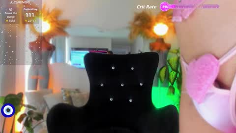 Angel online show from October 28, 2025, 1:58 pm