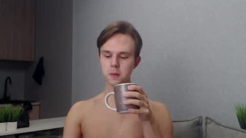 Angel online show from November 13, 2025, 9:30 am