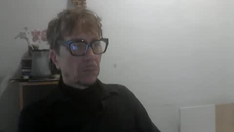 Snapshot of angelsound777 chatting on November 9, 2025, 6:39 pm angelsound777 online show from November 9, 2025, 6:39 pm