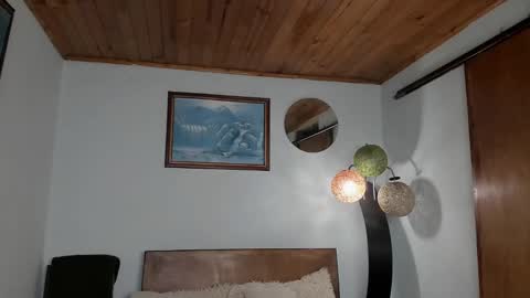 Angel Fox online show from December 11, 2024, 1:15 am