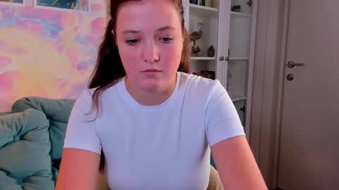 Snapshot of angely_lilly chatting on September 13, 2025, 8:25 am Lilly online show from September 13, 2025, 8:25 am