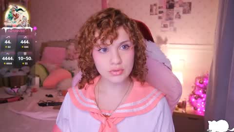 Snapshot of angelytaxx chatting on January 10, 2025, 9:44 am Angel online show from January 10, 2025, 9:44 am