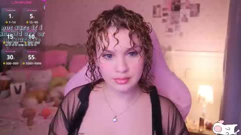 Snapshot of angelytaxx chatting on March 1, 2025, 4:58 am Angel online show from March 1, 2025, 4:58 am