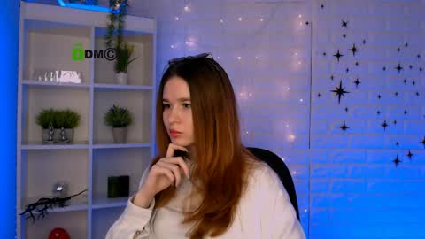 Snapshot of angie_foxy chatting on May 19, 2026, 9:15 am Angle online show from May 19, 2026, 9:15 am