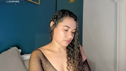 Snapshot of angie_leonn chatting on June 1, 2026, 12:29 pm A N G I E online show from June 1, 2026, 12:29 pm