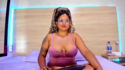 angiekatrinacm101 online show from February 23, 2026, 11:40 am