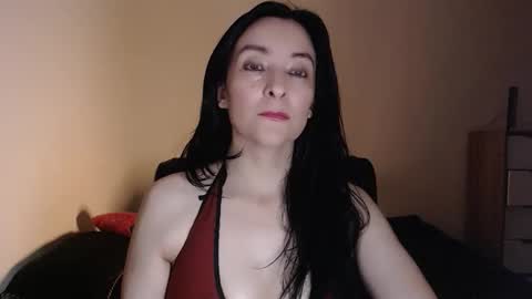 Snapshot of angiesquirt chatting on October 20, 2025, 11:05 pm VALENTINA online show from October 20, 2025, 11:05 pm