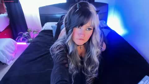 ana sofia   online show from April 17, 2026, 5:16 pm