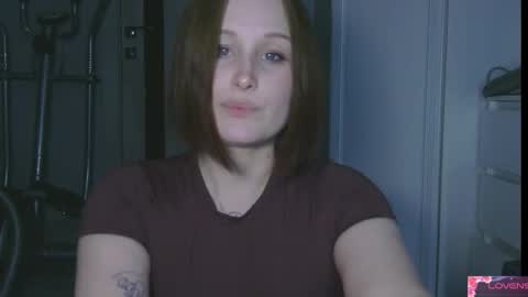 Snapshot of ani_eww chatting on February 3, 2026, 10:31 am Anne online show from February 3, 2026, 10:31 am