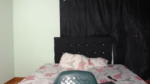 ani_steveson online show from September 23, 2025, 5:21 am