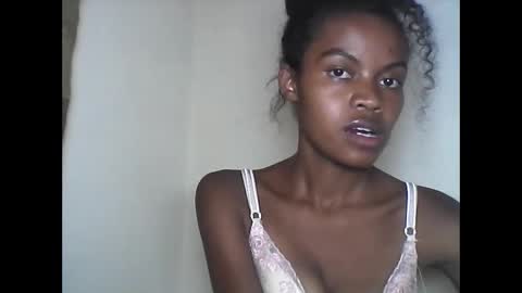 Snapshot of anicha_69 chatting on May 31, 2026, 8:54 am anicha_69 online show from May 31, 2026, 8:54 am