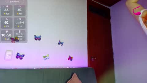 Snapshot of aniiha chatting on February 17, 2026, 4:31 am Anii online show from February 17, 2026, 4:31 am