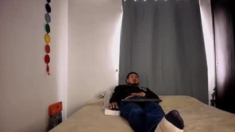 Anika And Lowen Your Thumbs Up Are Super Important For Us  online show from September 18, 2025, 3:14 pm