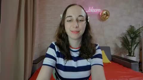 anikabloom online show from February 25, 2025, 3:52 am