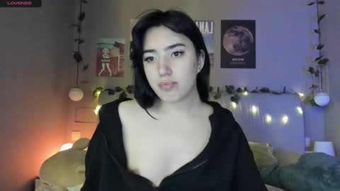 Snapshot of anisa_sweet chatting on December 12, 2024, 8:21 pm Anisa Moan from LovenseWet from Tip MenuOpen for Private online show from December 12, 2024, 8:21 pm