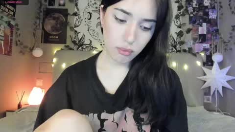 Snapshot of anisa_sweet chatting on March 10, 2025, 7:40 pm Anisa Moan from LovenseWet from Tip MenuOpen for Private online show from March 10, 2025, 7:40 pm