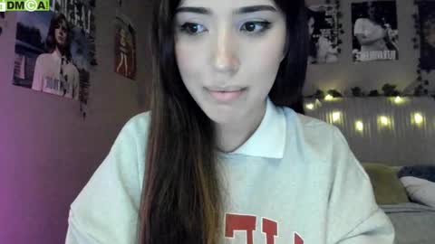 Snapshot of anisa_sweet chatting on September 27, 2025, 5:34 am Anisa Moan from LovenseWet from Tip MenuOpen for Private online show from September 27, 2025, 5:34 am