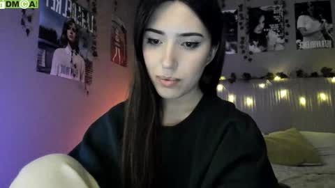 Snapshot of anisa_sweet chatting on October 7, 2025, 6:43 am Anisa Moan from LovenseWet from Tip MenuOpen for Private online show from October 7, 2025, 6:43 am