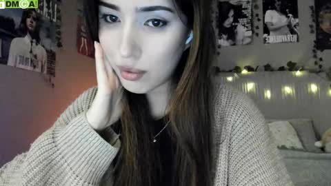 Snapshot of anisa_sweet chatting on October 19, 2025, 10:27 am Anisa Moan from LovenseWet from Tip MenuOpen for Private online show from October 19, 2025, 10:27 am