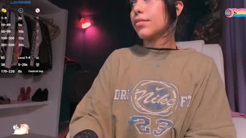 Anisahade online show from December 16, 2024, 12:48 am