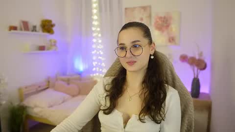 Anita Grey online show from February 2, 2026, 7:34 pm