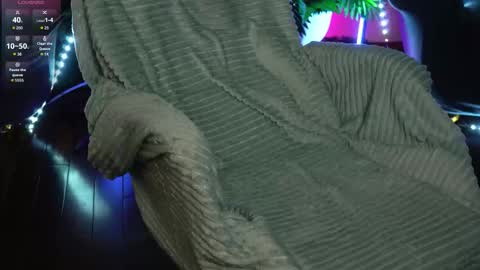 anita_von online show from March 2, 2026, 5:08 am