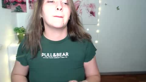 Snapshot of anitaa_a chatting on September 16, 2025, 5:30 am anitaa_a online show from September 16, 2025, 5:30 am