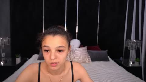 Anita online show from December 16, 2025, 2:44 pm