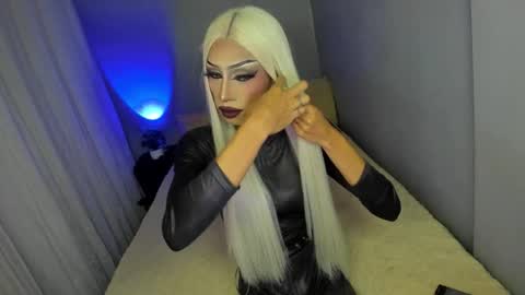 Miss Ann online show from October 2, 2025, 1:01 am