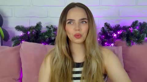 AnitaVenture online show from December 20, 2025, 4:41 am