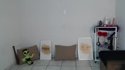 Hello My name is NaiaraPv is OPEN online show from November 28, 2025, 3:42 am