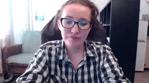 Nameless online show from September 20, 2025, 8:37 am