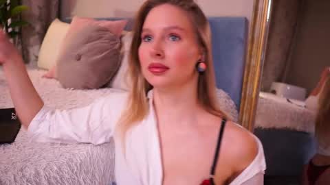 Ann online show from September 11, 2025, 2:28 pm